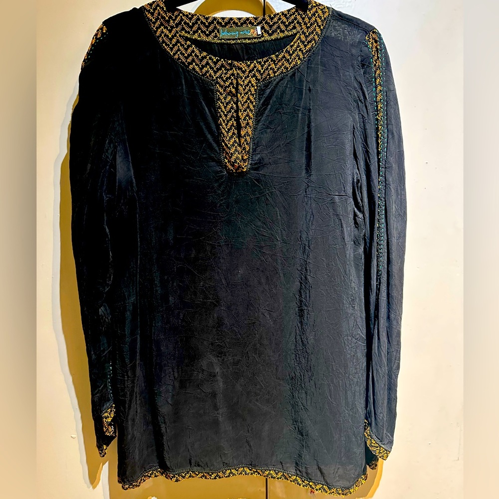 Johnny Was Black Rayon Embroidered Tunic Top Size M